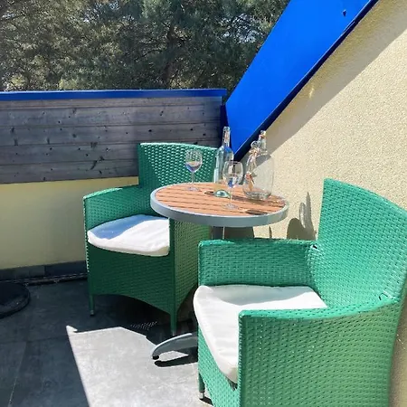 Blue Mare Bb Apartment